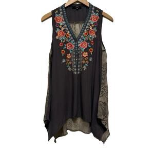Andree by Unit embroidered sleeveless Top Sheer back shirt M Medium gray